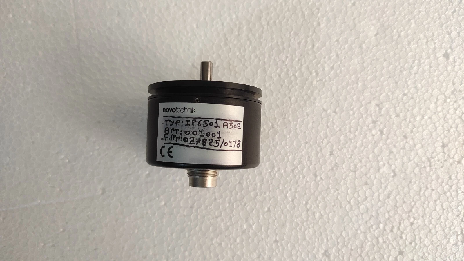 admin/uploads/uploads/Novotechnik A502 Rotary Sensor Potentiometer_3.webp